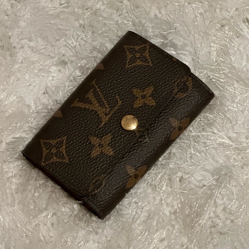 LOUIS VUITTON MONOGRAM 6 KEY HOLDER
